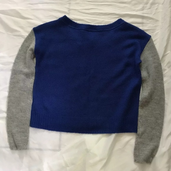Aeropostale Sweater Knit Colorblock Blue Gray Sweatshirt Womens Size Medium - Picture 3 of 3